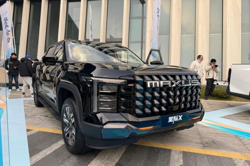 Het voorvak van Saic Maxus eTerron 9 is groter dan Xiaomi SU7! Hier komt China's eerste pick-up met een kofferbak aan de voorkant