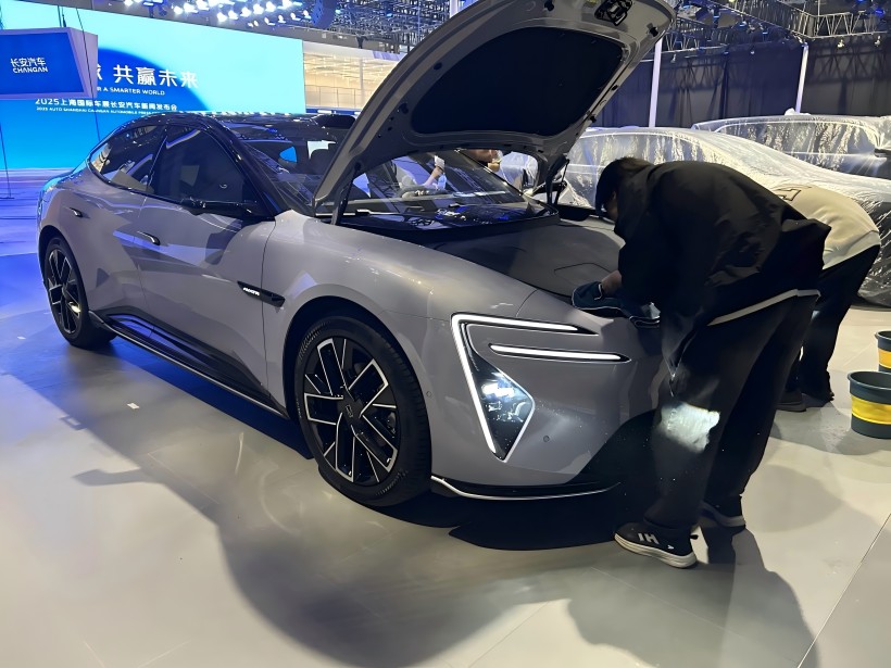 Locatie verkenning op de 2025 Shanghai Auto Show: Avita 06 Spotted, te koop vanaf 191.900 yuan (beperkte tijd)