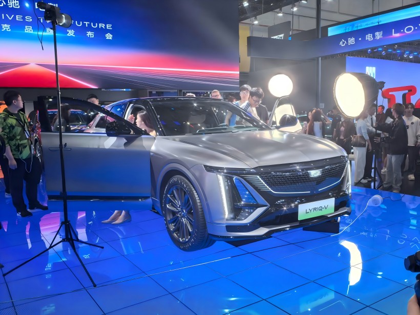 De high -prestatie -versie van de IQ 锐歌! De Cadillac Lyriq - V wordt binnen dit jaar gelanceerd.